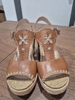 Like New! Pikolinos Boho Vibe Leather Wedges